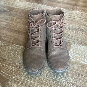 Eurosoft women’s boots size 6.5